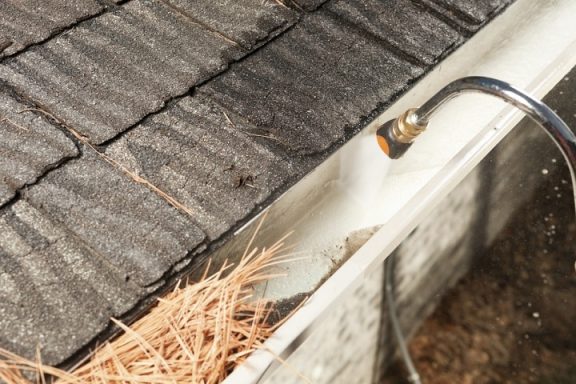 gutter cleaning Dayton